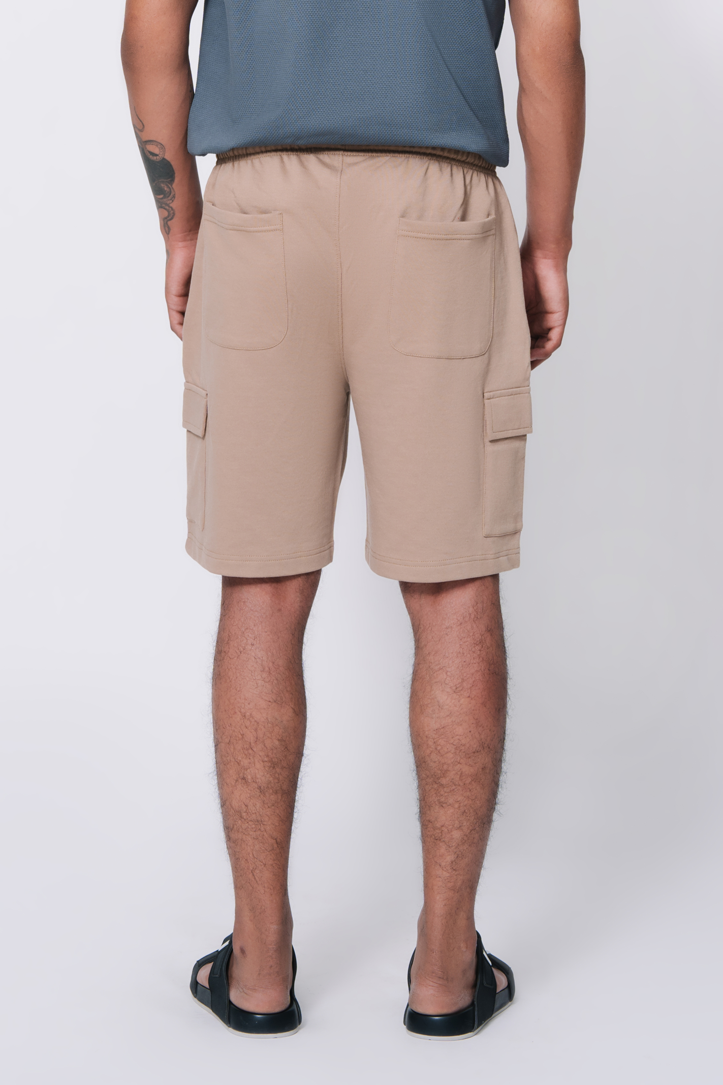 Relaxed Fit Cargo Shorts – Khaki