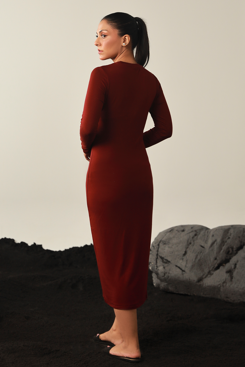 Full sleeves Bodycon Dress - Maroon