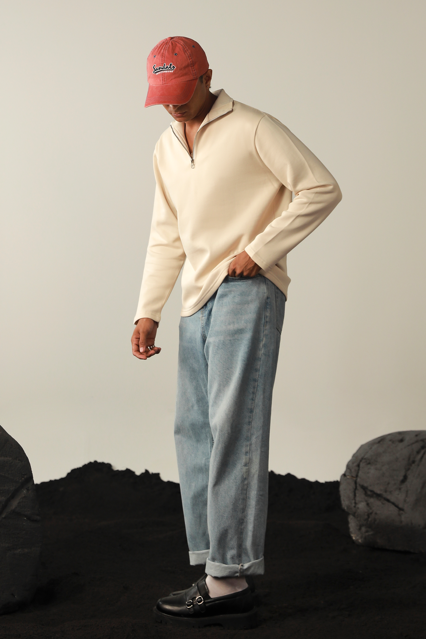 Half Zip Sweatshirt – Beige