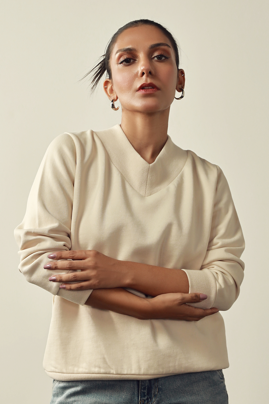V Neck Sweat Shirt - Beige