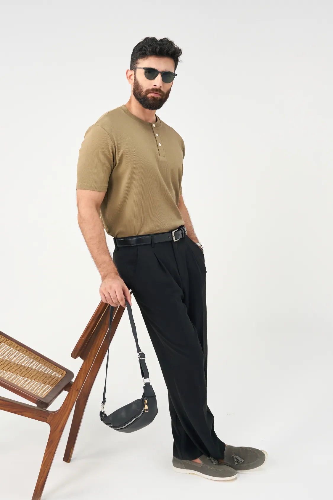 Henley Tee - Olive