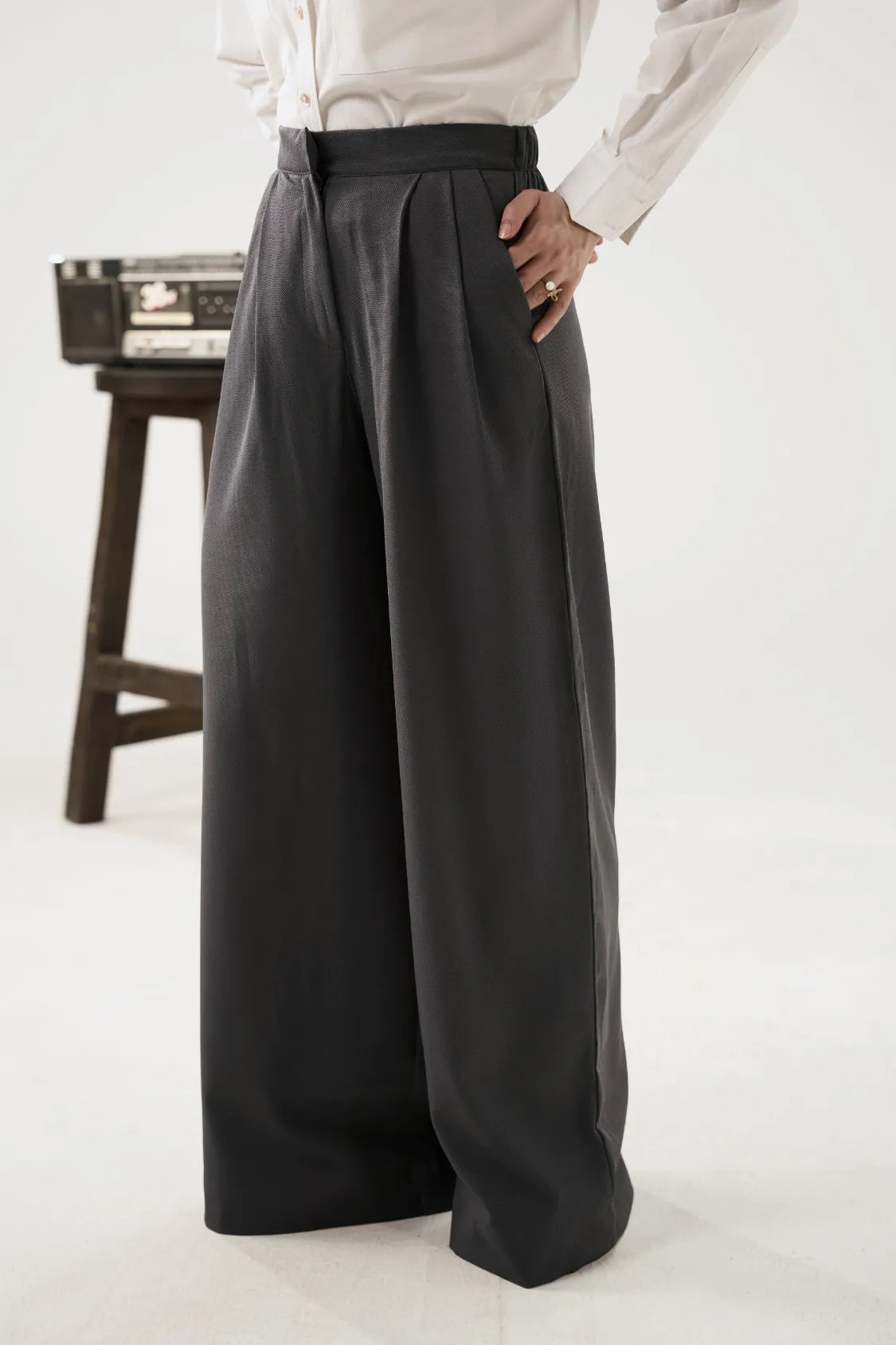 Wide Tailored Pants - Grey