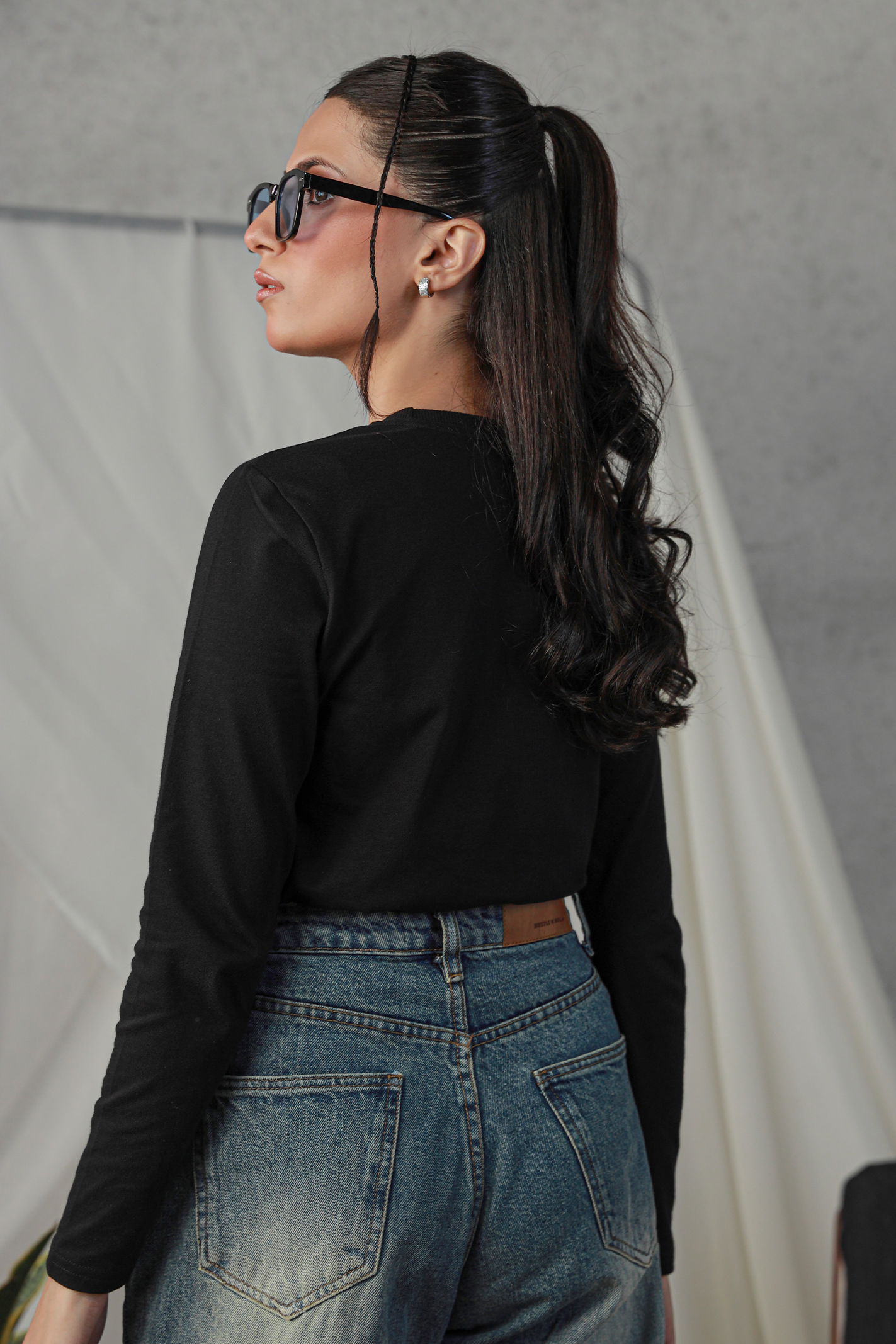 Full Sleeves Tee - Black