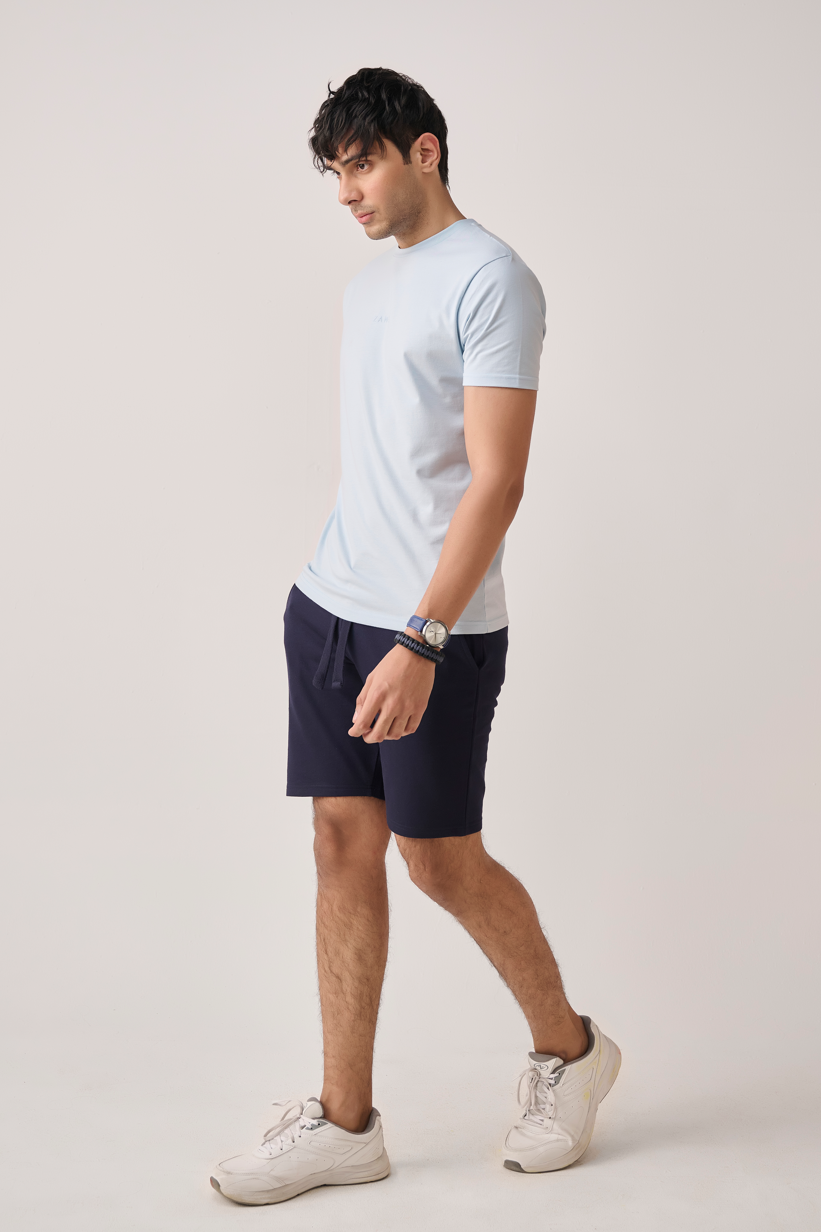 blue tshirt