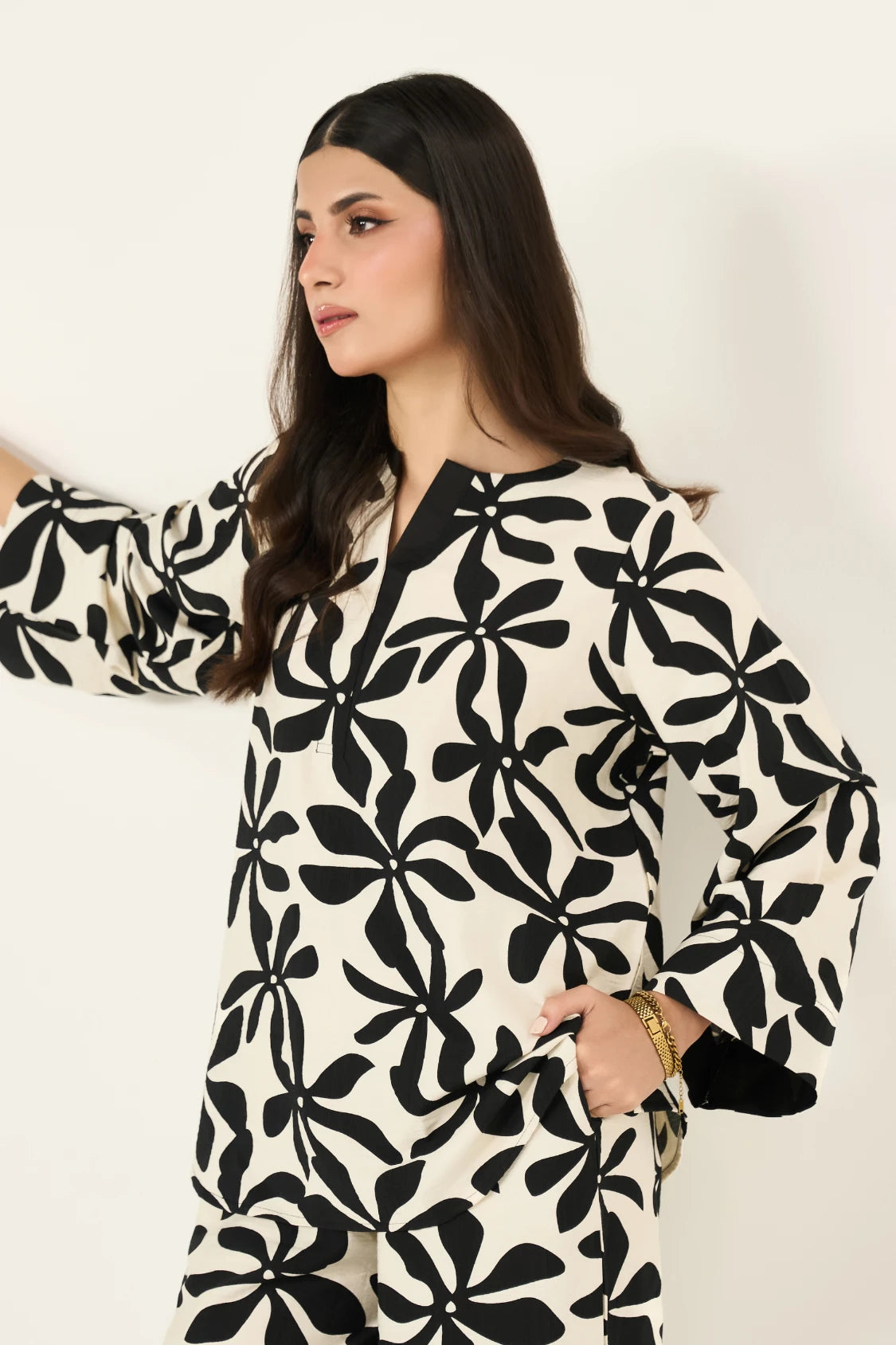 Flora Linen Co-Ord Set - Black & Cream