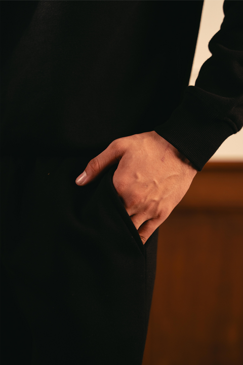 Everyday Relaxed Sweatpants – Black