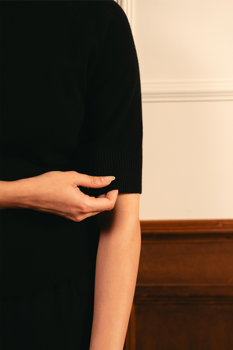 Fine Knit Mock Neck Top - Black