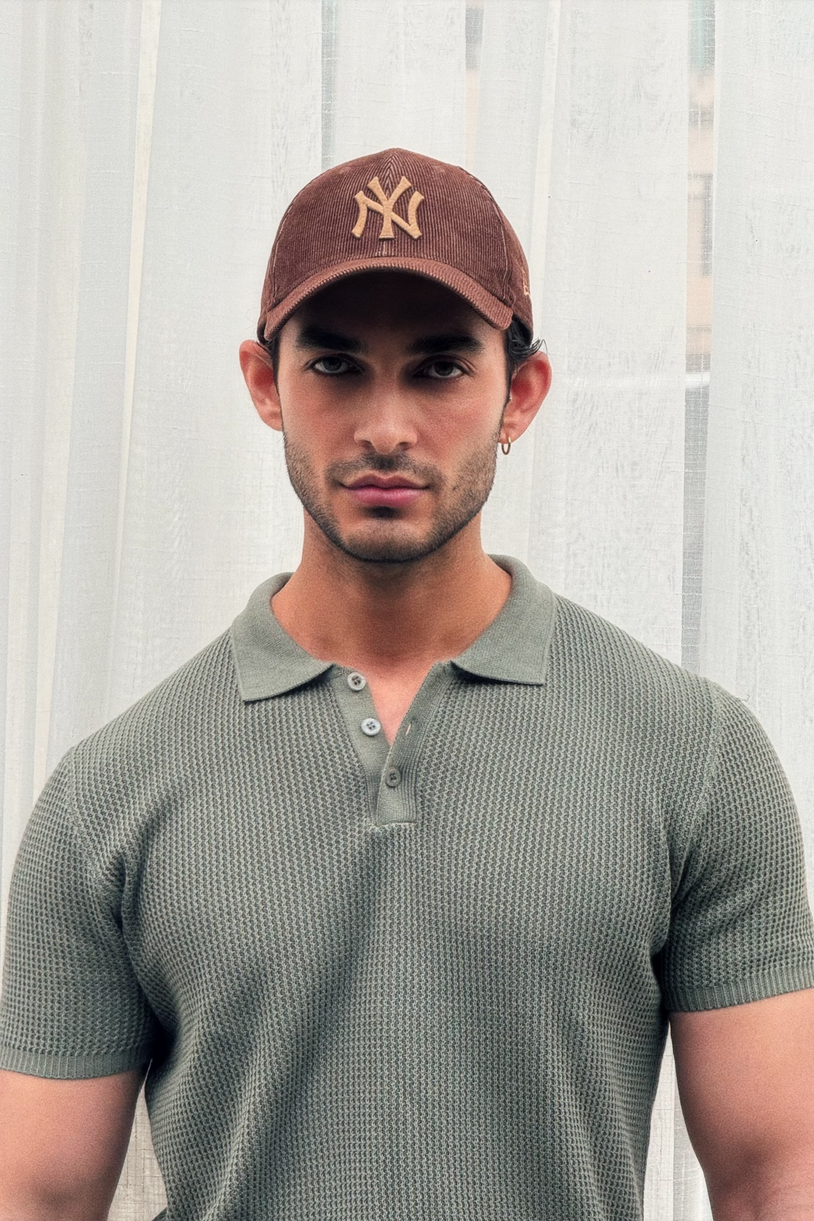 Textured Knitted Polo Shirt – Light Olive