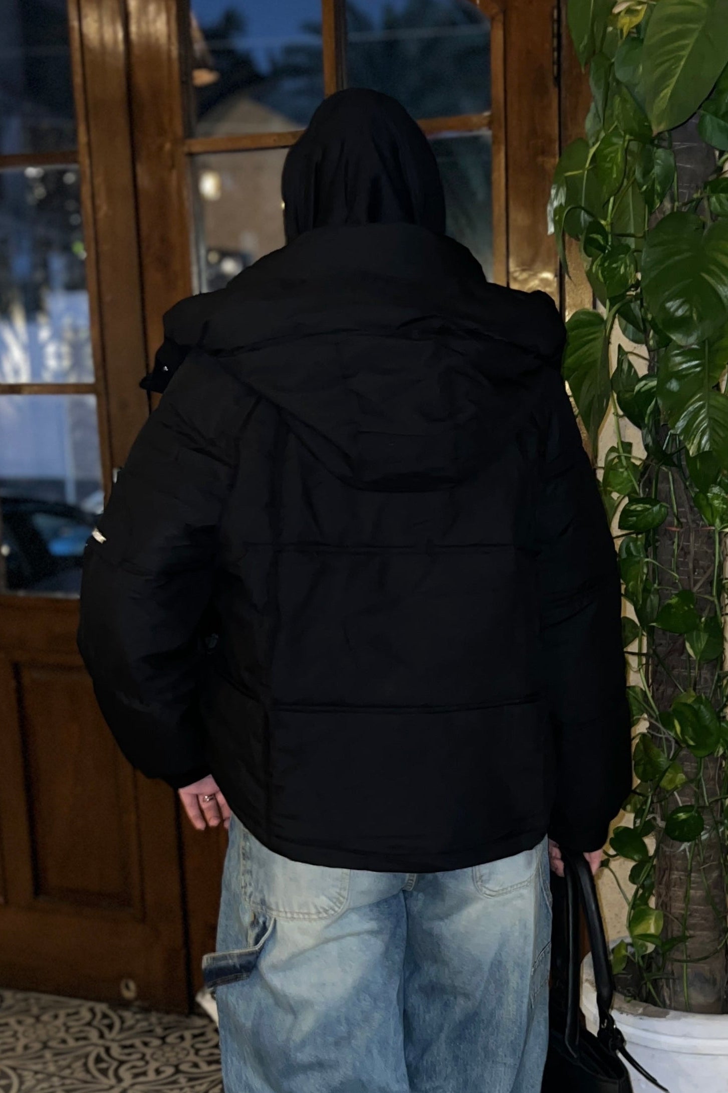 Cozy Hooded Puffer Jacket - Black