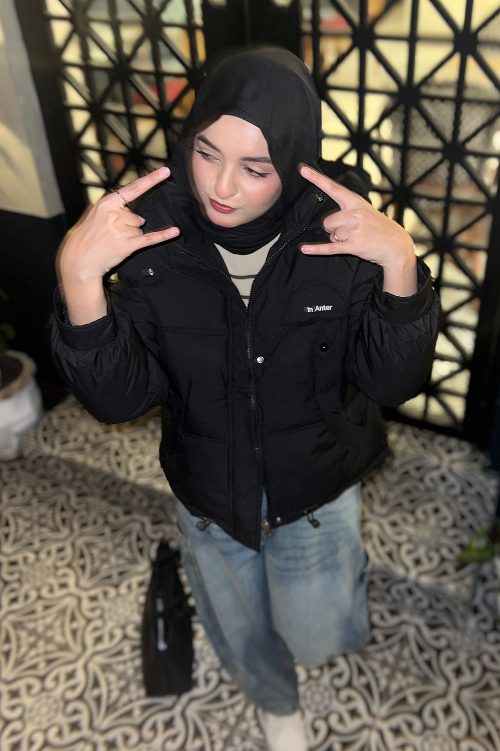 Cozy Hooded Puffer Jacket - Black