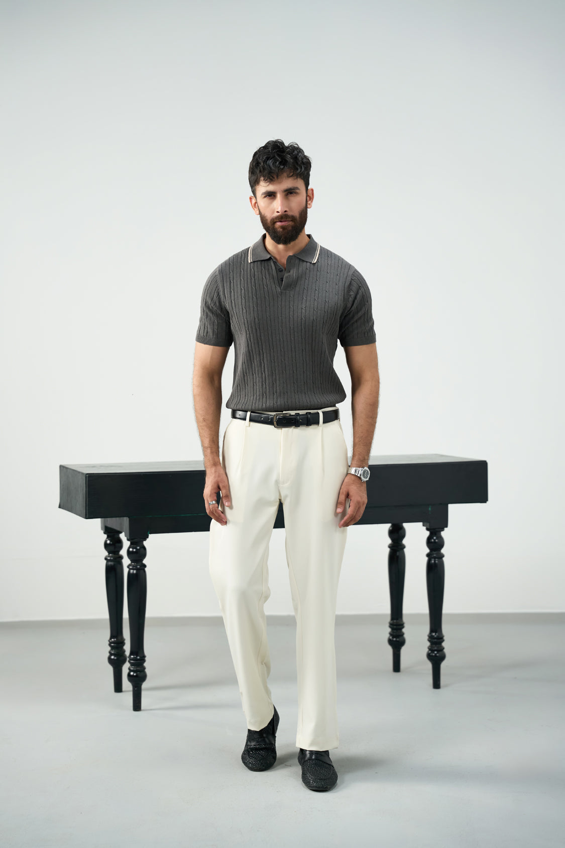 Knitted polo - Graphite grey Secondary image