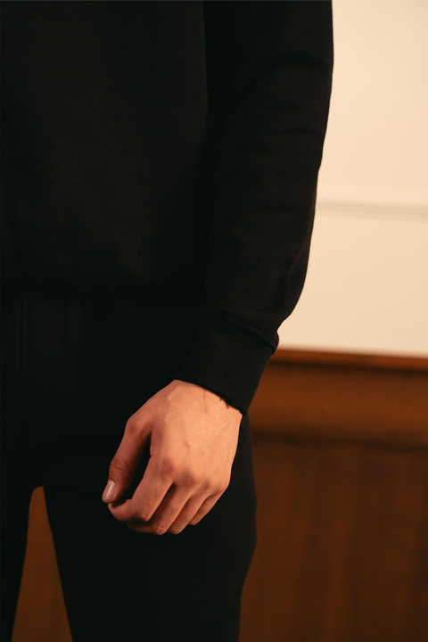 Classic Quarter Zip Sweatshirt – Black