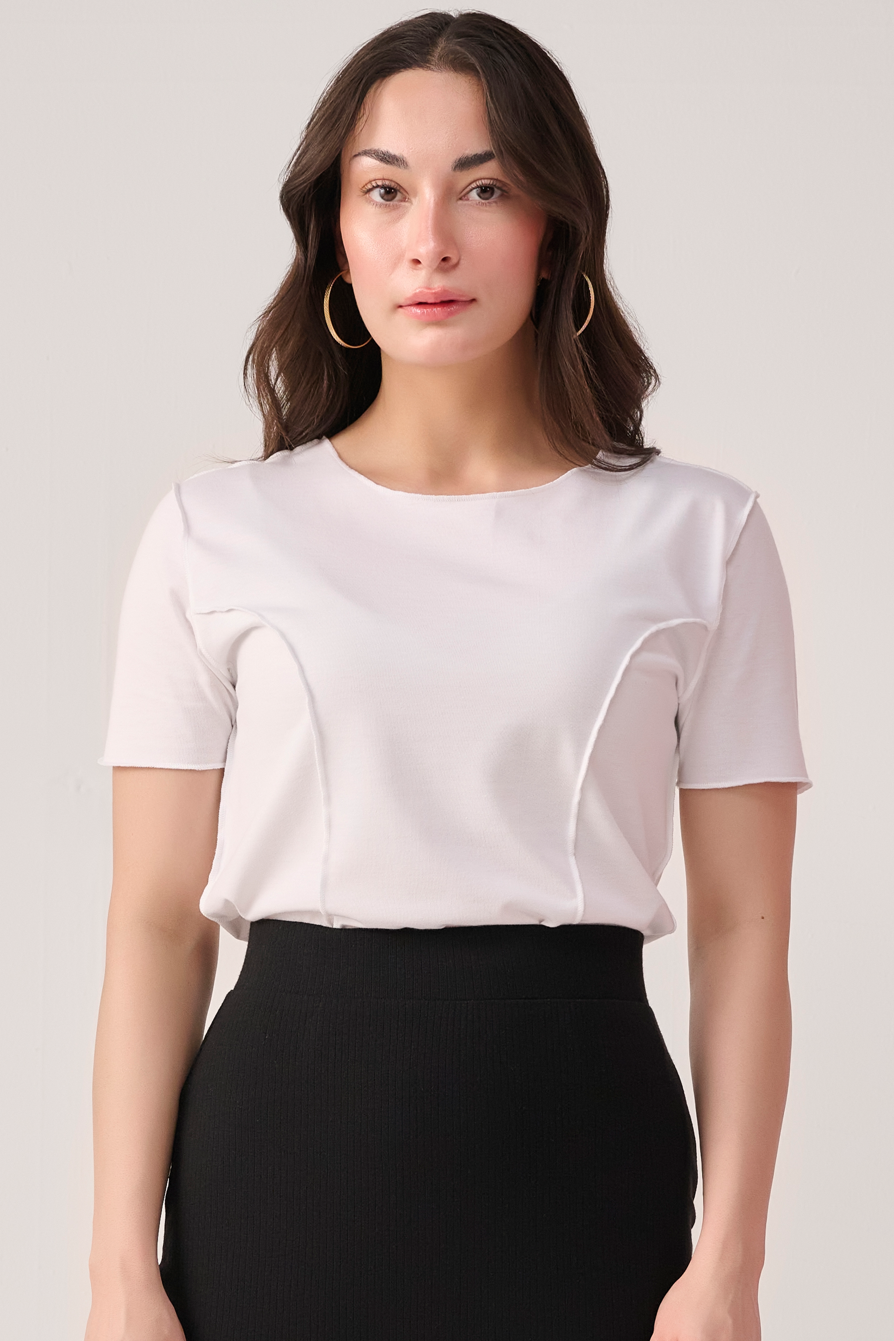 Over Lock top- White Secondary image
