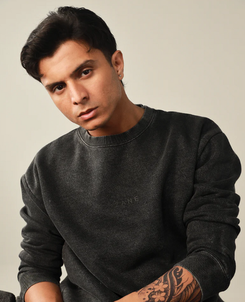 Men Washed Sweatshirt- Black