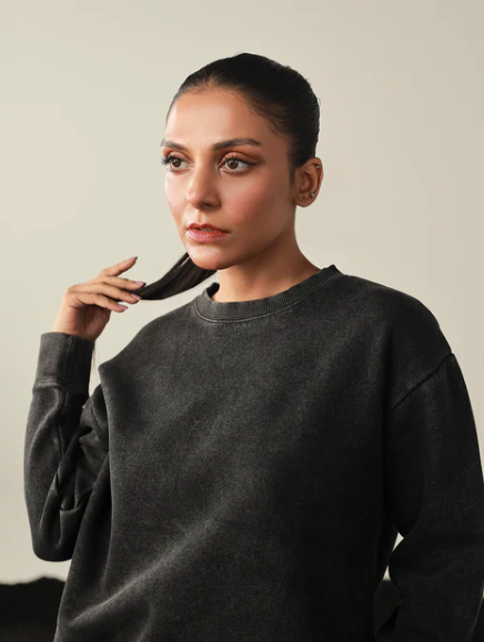 Women Washed Sweatshirt- Black