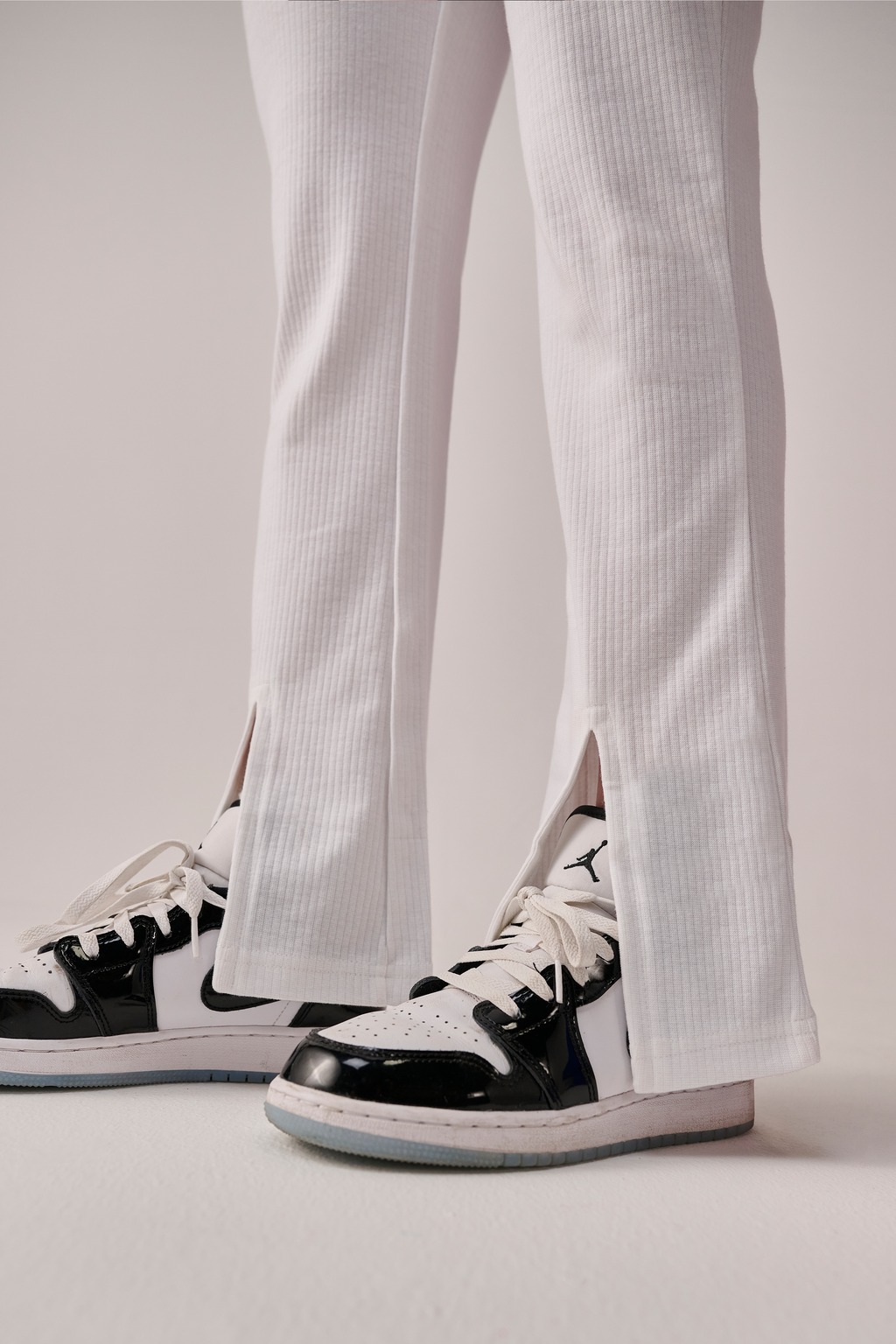 White slits pants for women