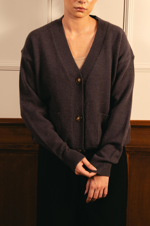Snug-fit Wool Cardigan - Charcoal