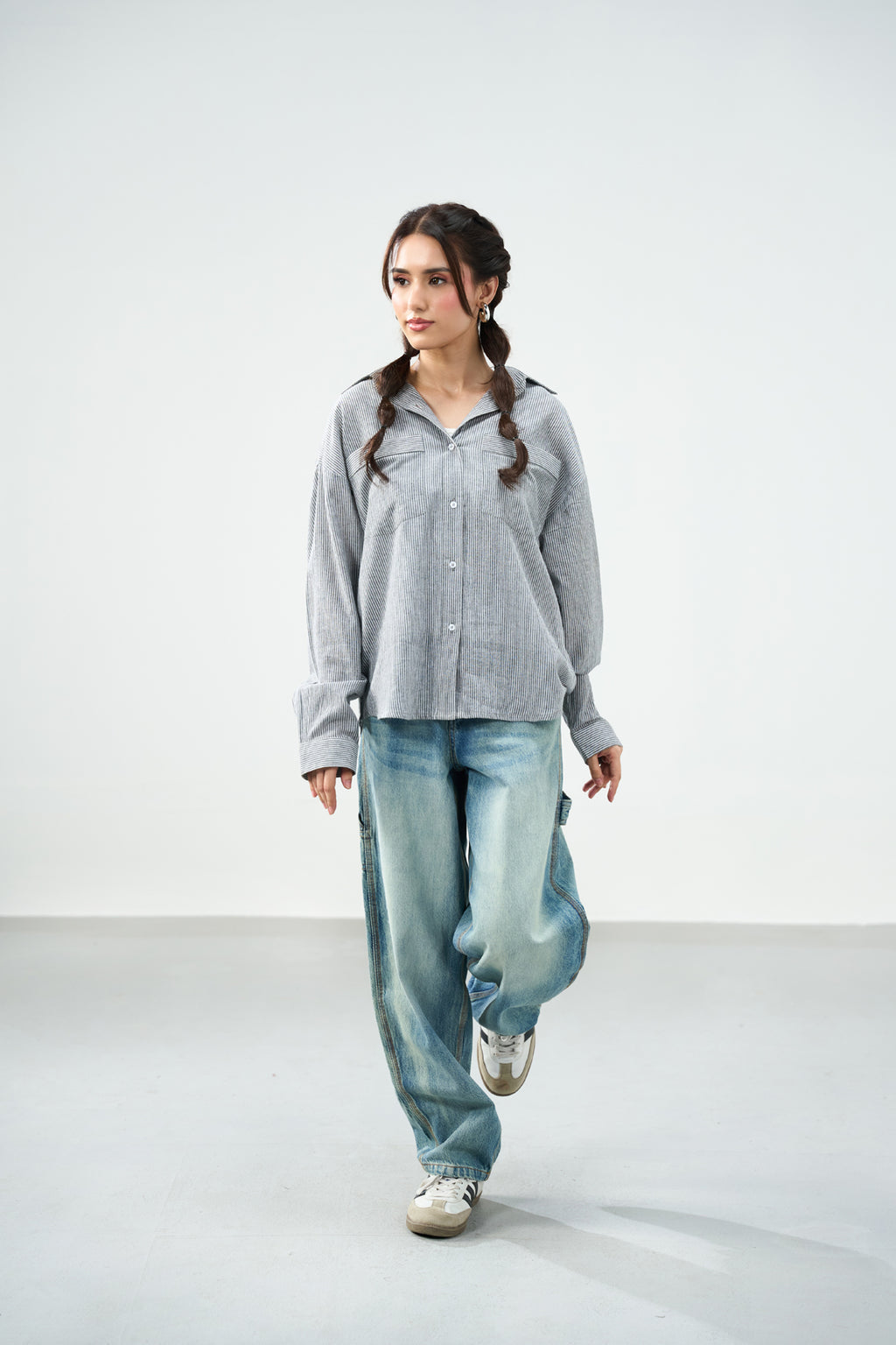 The Relaxed Stripe Shirt - Ash stripe