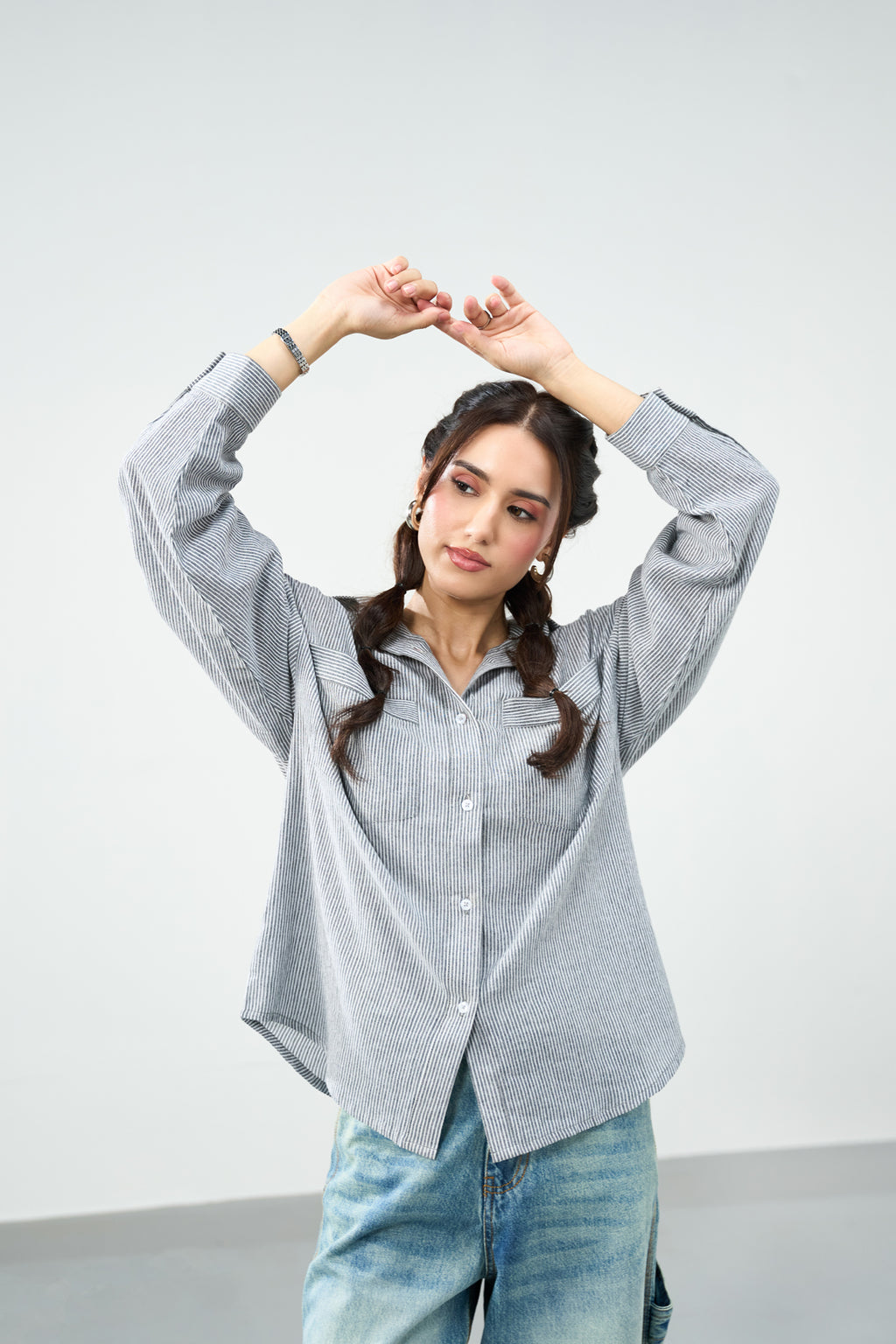 The Relaxed Stripe Shirt - Ash stripe