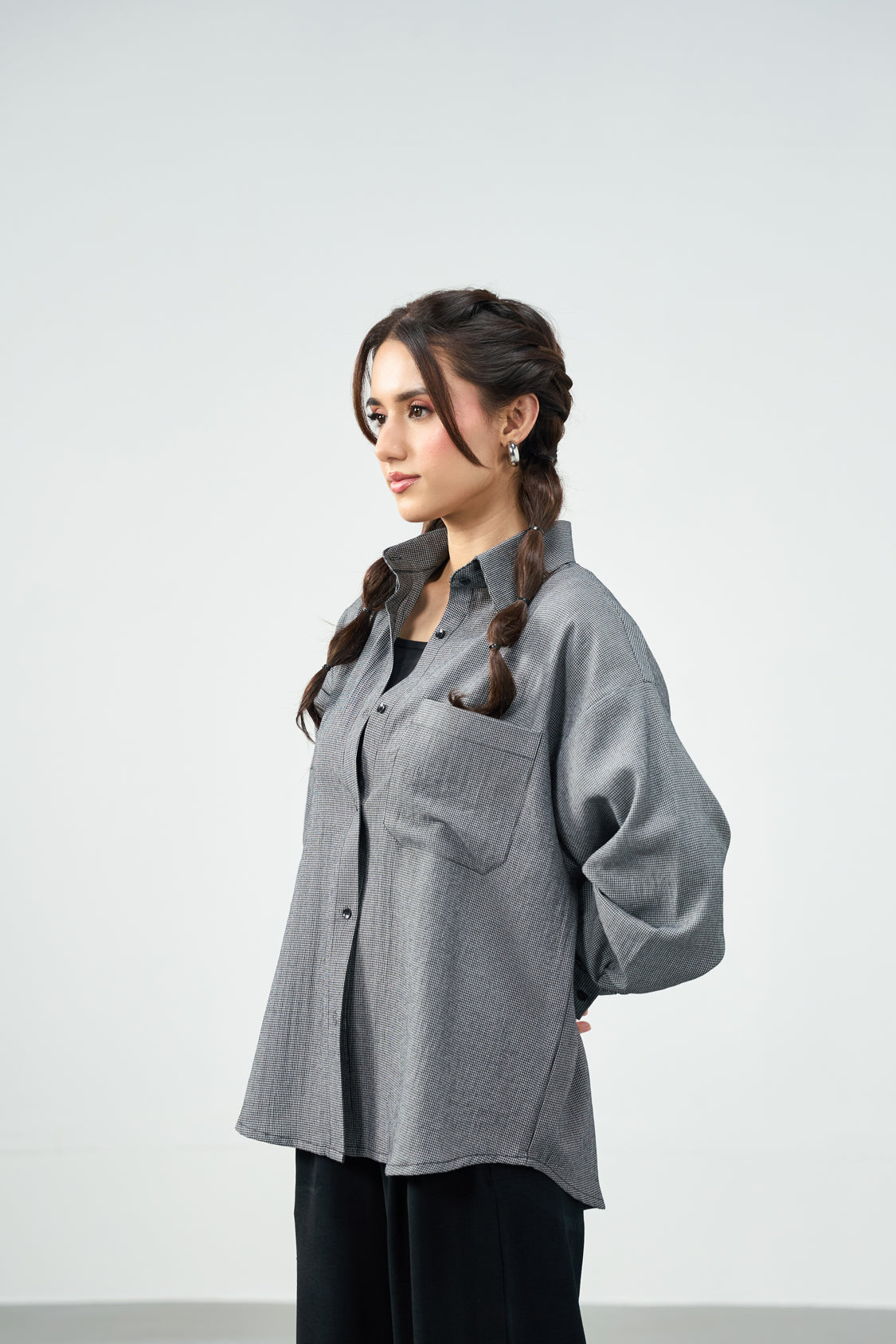 Relaxed Checkered Shirt - Charcoal stripe Secondary image