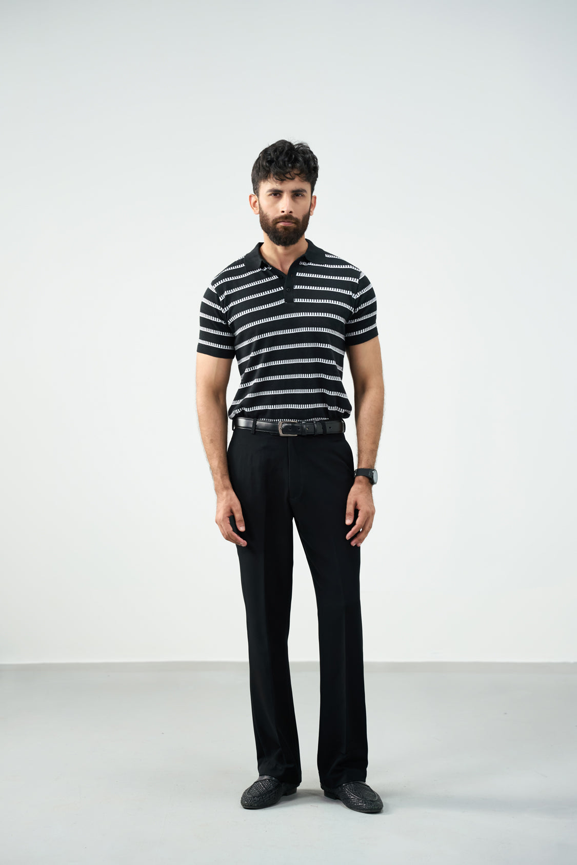 The knit strip polo - Black and white Secondary image