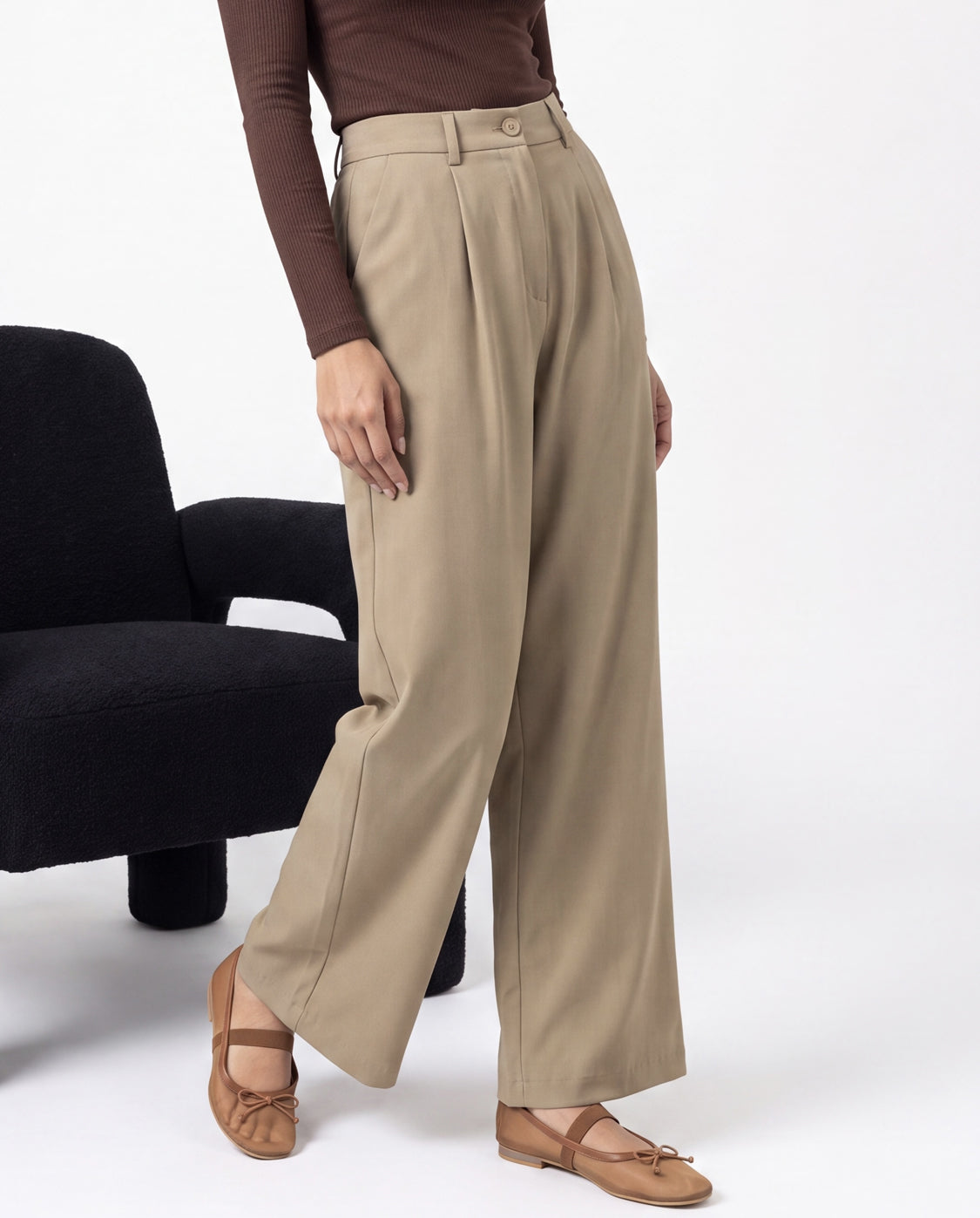 Pleated Wide Leg Pants Main image