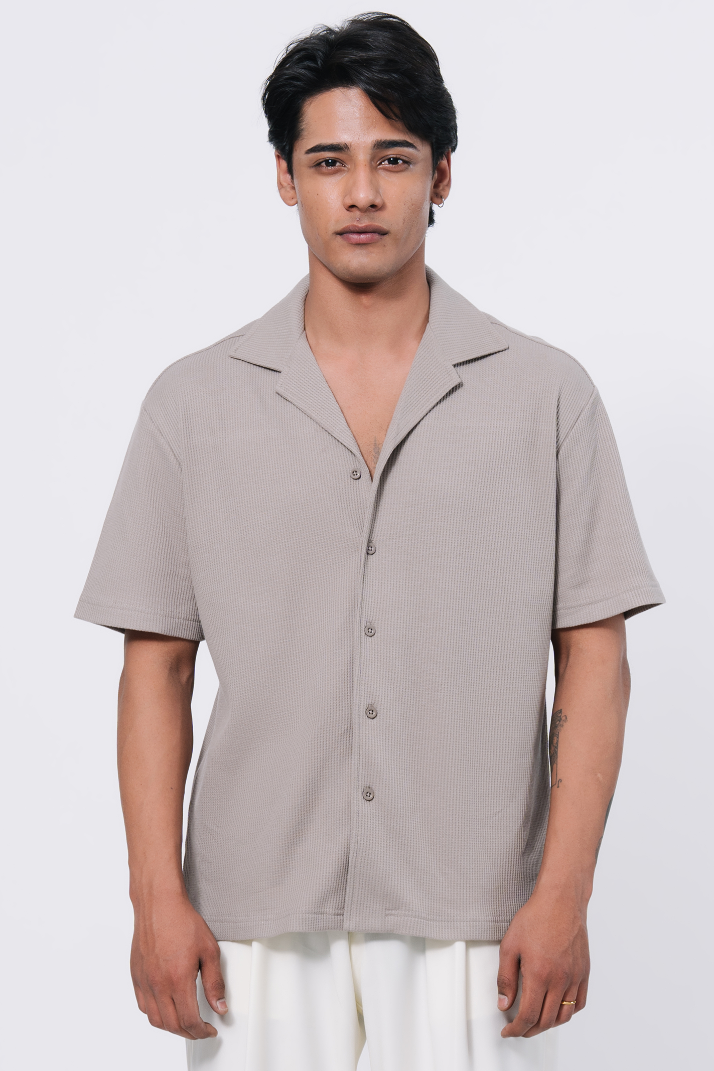 Boxy Fit Waffle Shirt – Greyish Beige
