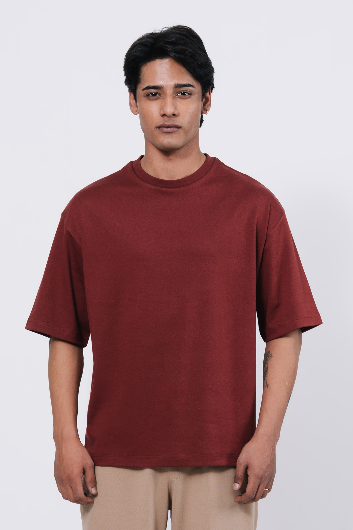 Premium Interlock Oversized T-Shirt – Red Secondary image