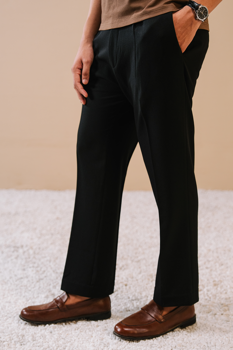 Pleated Dress Pants - Black