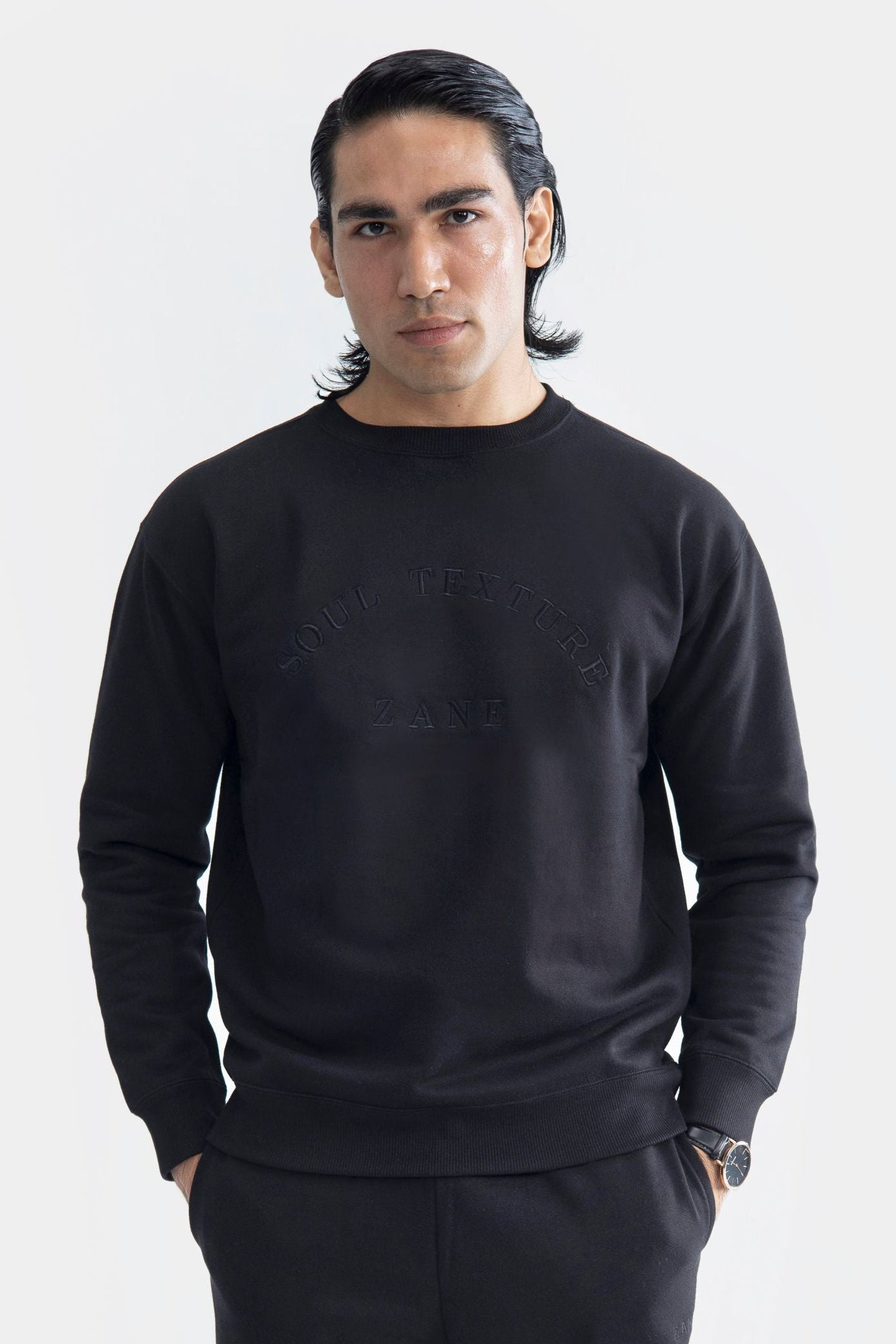 Drop Shoulder Embroidered Sweatshirt – Black Main image