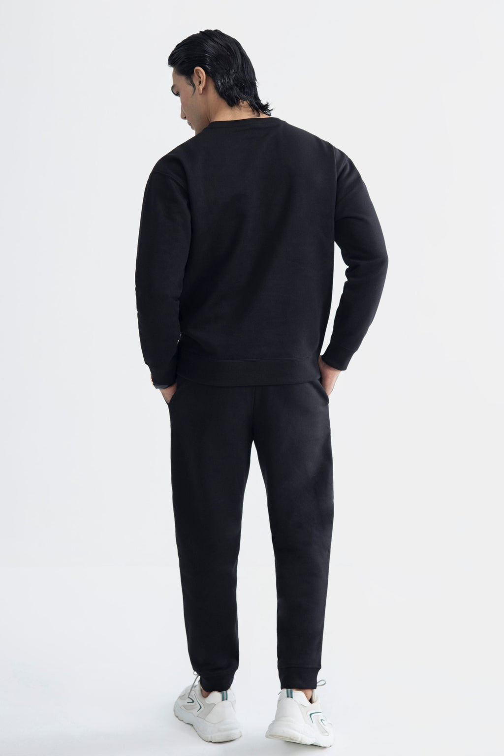 Black Sweatshirt