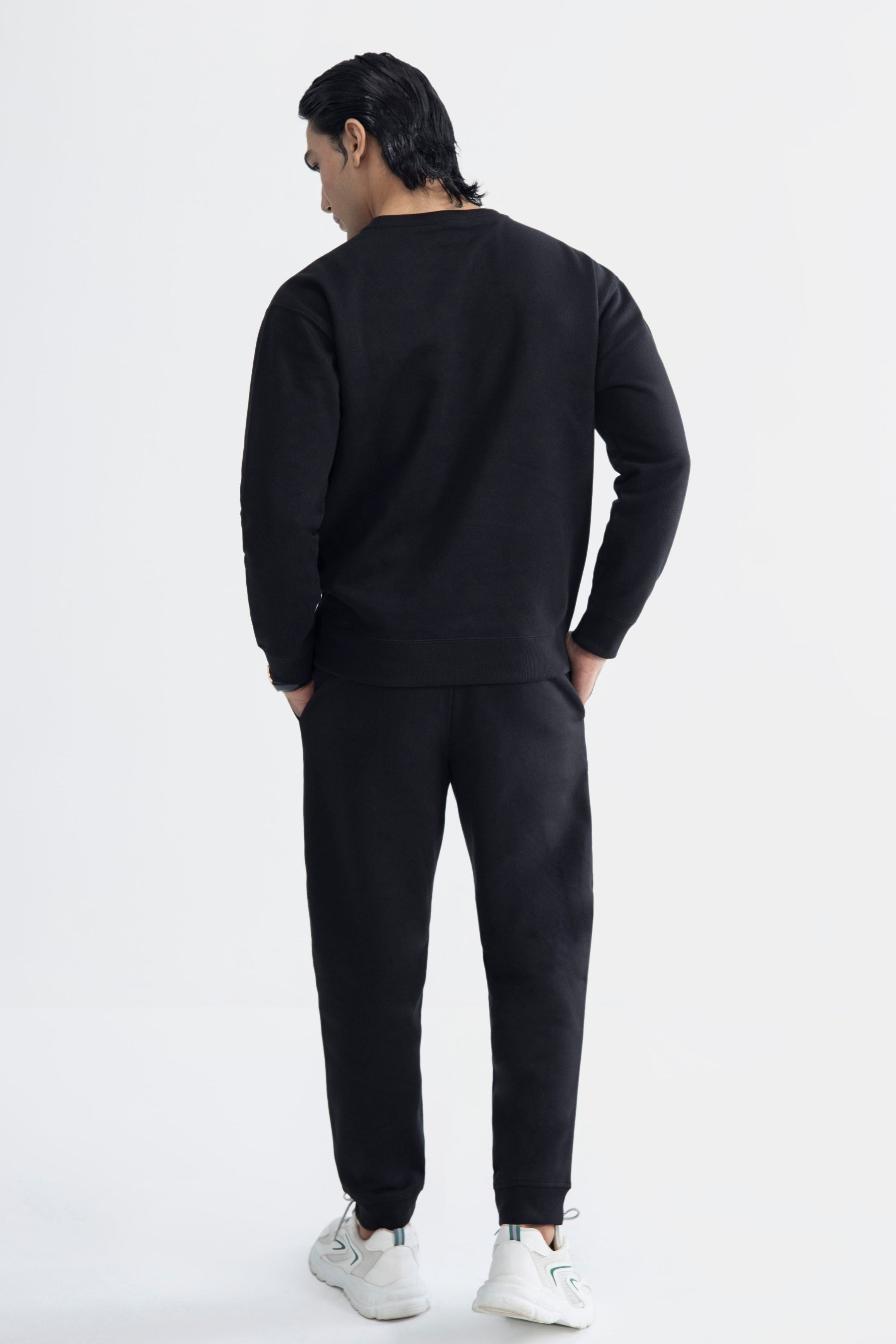 Black Sweatshirt