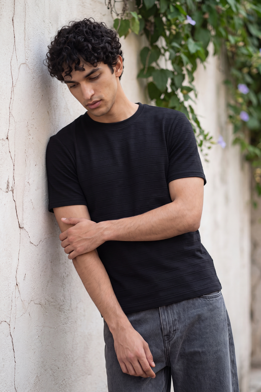 Textured Crew Neck Tee - Black