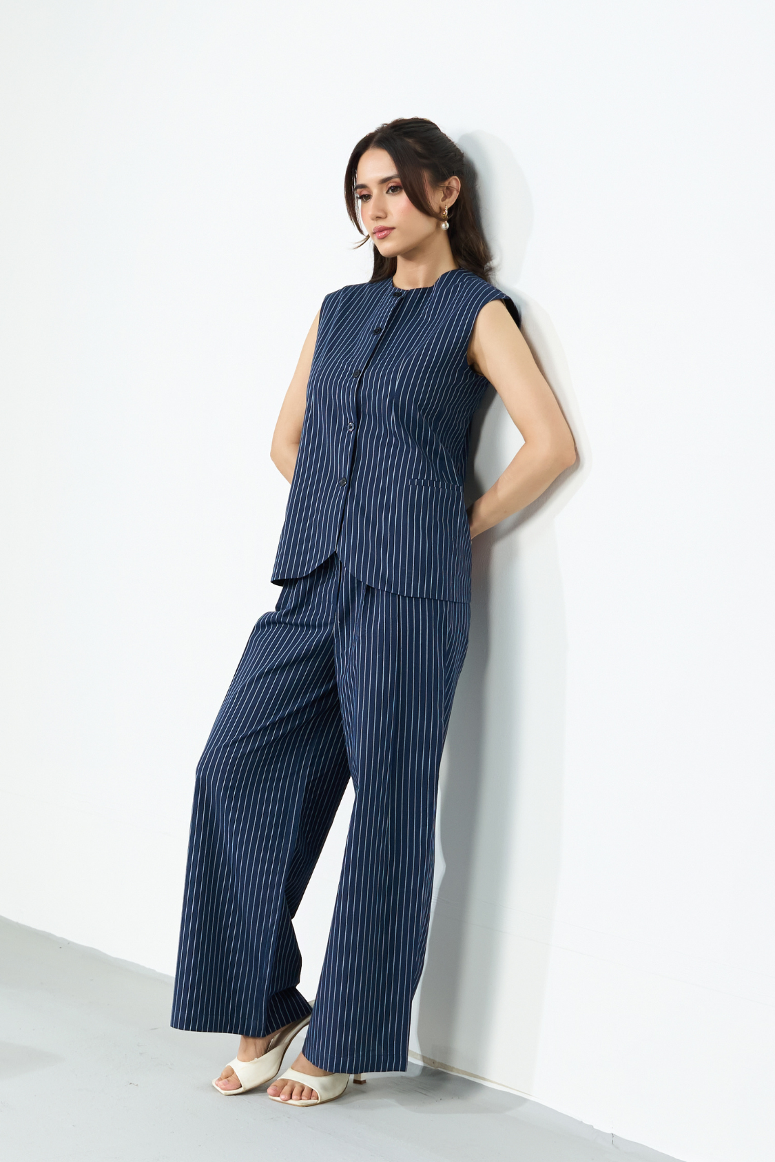 The Essential Vest Set - Blue and white Main image