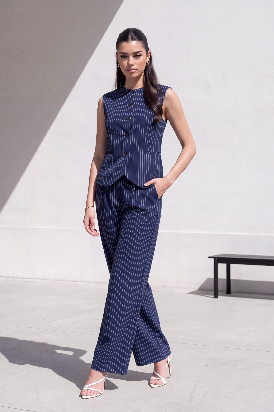 The Essential Vest Set - Blue and white